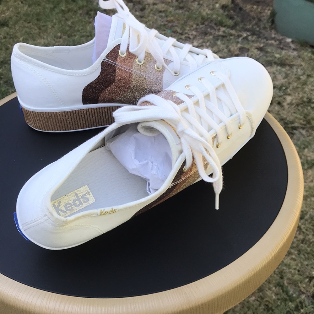 Keds New sneakers w Gold bronze laceUp Triple Kick Canvas wedge sneakers 9.5 - Picture 4 of 14